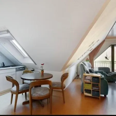 Panorama Oase Mit Blick Auf Mosel Und Reichsburg